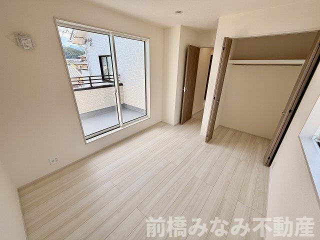 【新築】高崎市吉井町長根３期　限定１棟　ブルーミングガーデン　新築建売の洋室|コンパクトで使いやすい洋室です