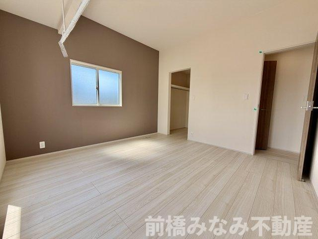 【新築】高崎市吉井町長根３期　限定１棟　ブルーミングガーデン　新築建売の洋室|洋室です