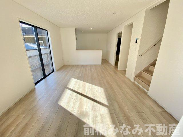 【新築】前橋市関根町第3　限定1棟　クレイドルガーデン　新築建売の居間・リビング|おしゃれな居間です