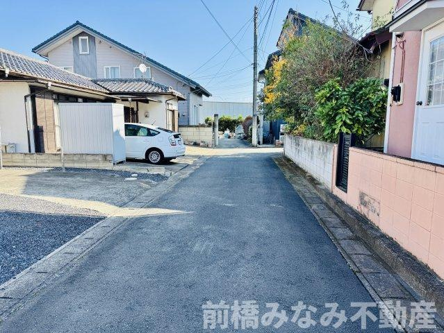 【中古】前橋市龍蔵寺町　３LDKの前面道路含む現地写真|前面道路含む現地写真です