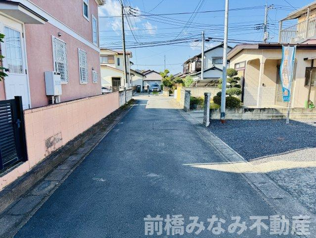 【中古】前橋市龍蔵寺町　３LDKの前面道路含む現地写真|前面道路含む現地写真です