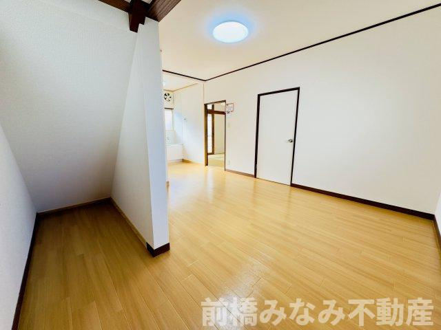【中古】前橋市龍蔵寺町　３LDKの居間・リビング|使いやすい居間です