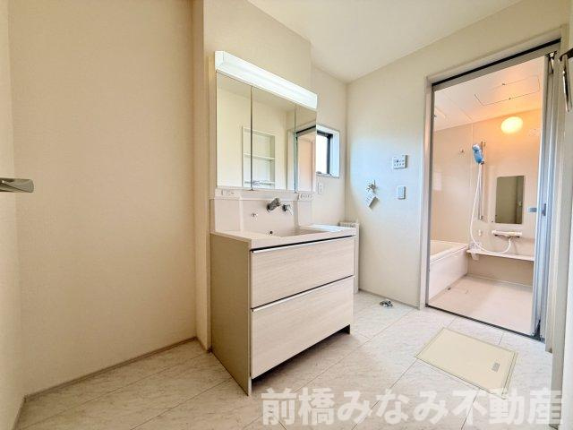 【新築】前橋市鼻毛石町第６　限定１棟　リーブルガーデン　新築建売の浴室|お風呂です