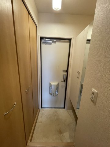 【玄関】