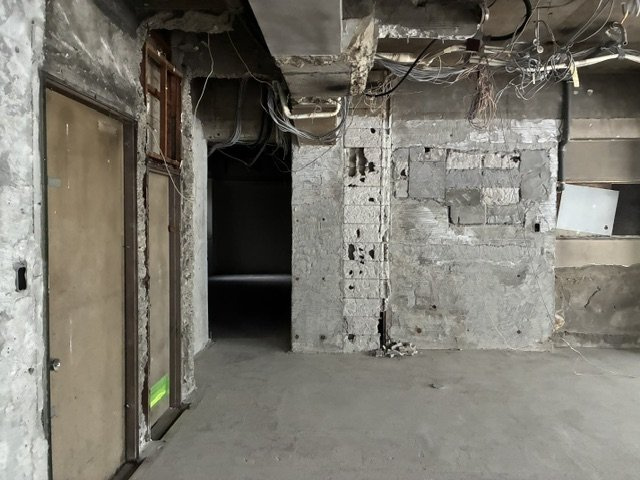 中央区日本橋２丁目の店舗一部