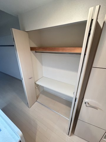 プレサンス本町プライムの収納