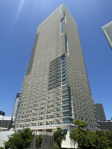 平成25年（2013年）10月竣工／旧三菱地所分譲