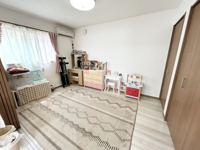 【子供部屋】 | 子供が何人でも年齢によっては、受験時にしっかり壁のある個室があった方が良い場合もあります。難しい問題ですが、兄弟の人数や、性別や年齢差によって状況が異なりますので、数年後のこともしっかり考えましょう。