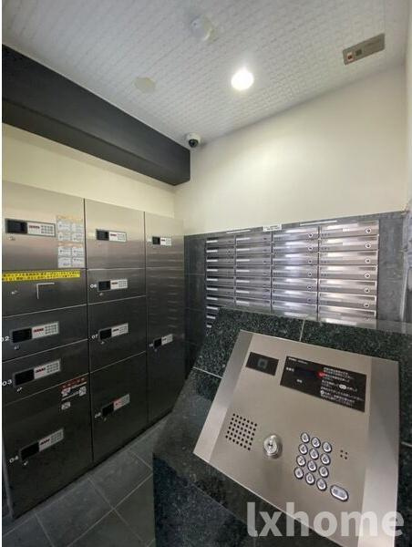 センターポイント吉志部のロビー|建物の内部です