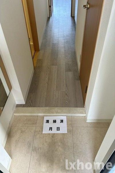リラクシア千里の玄関|明るい玄関です