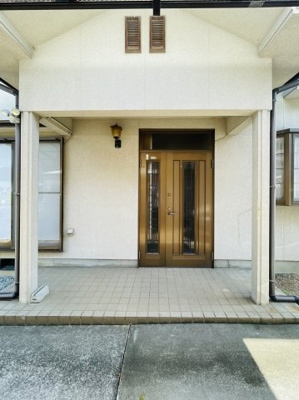 【駐車場】 | たつの市神岡町大住寺/中古戸建 | 車をお持ちの方に嬉しい駐車場付きの物件です