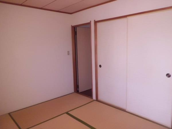 貫井陽光テラスの居間・リビング
