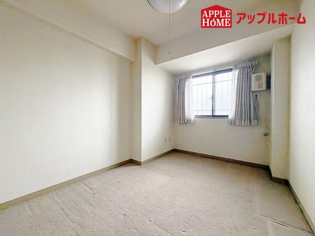 [中古マンション] 熊谷市美土里町ライオンズマンションの洋室
