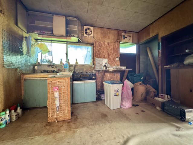 笠間市箱田大郷戸中古戸建のキッチン