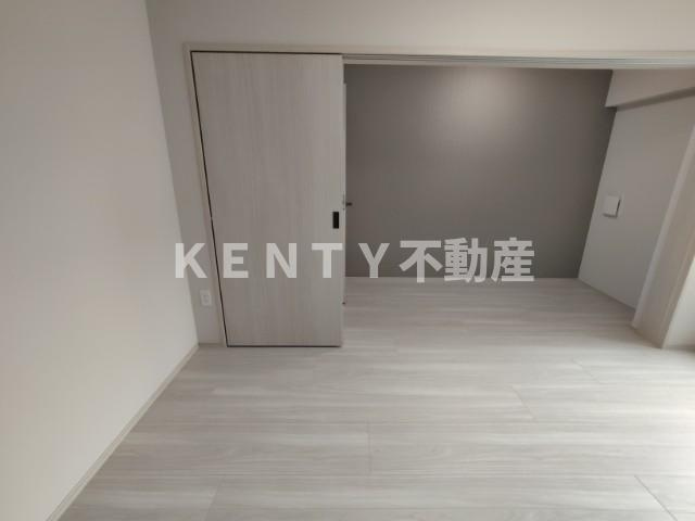 【居間・リビング】 | スタイリオ東品川 | こちらのリビングで趣味の時間をお楽しみください
