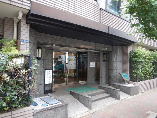 ザ・パームス西戸山のエントランス