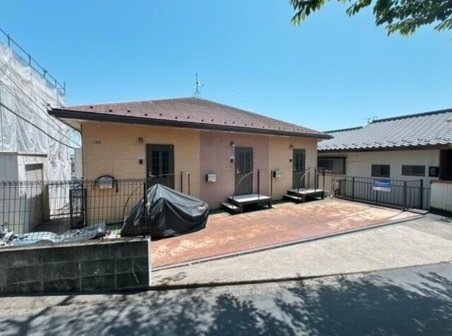 川崎市多摩区西生田５丁目のアパートの外観