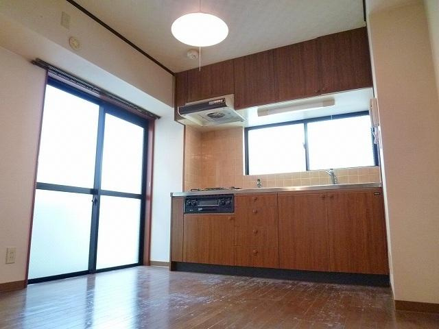 【居間・リビング】 | ゴーディ甲子園１番館