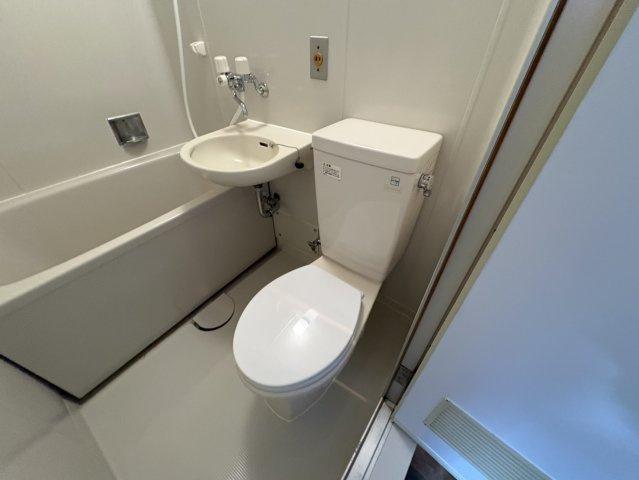 栄マンションN棟｜名古屋市の賃貸ならMy賃貸のトイレ|栄マンションＮ棟