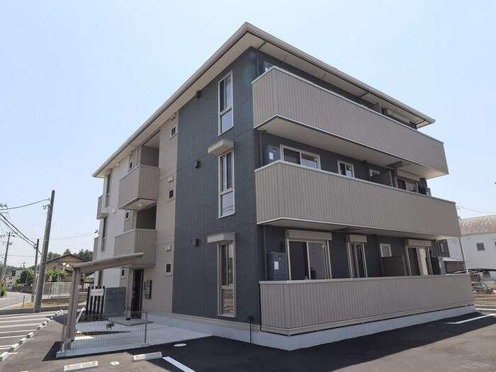 ラヴィエベルの外観|おしゃれな外観です