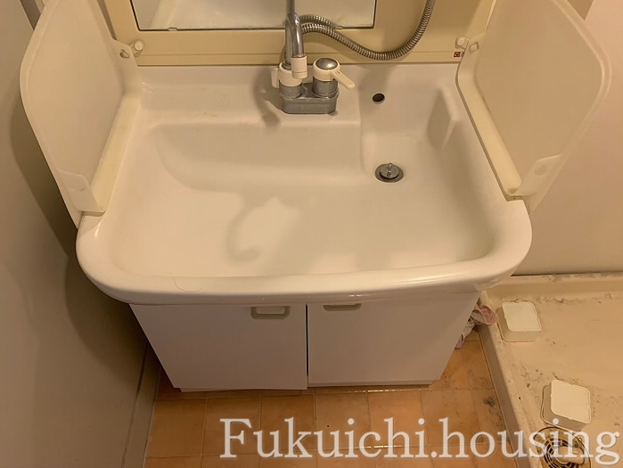 クレスト和泉の洗面所