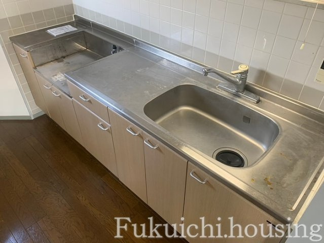 クレスト和泉のキッチン