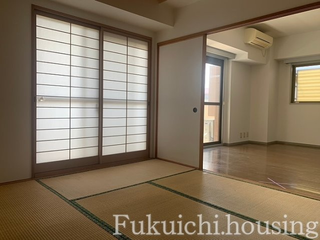 クレスト和泉の寝室
