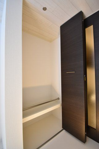 大阪市西区川口４丁目の賃貸マンションの収納