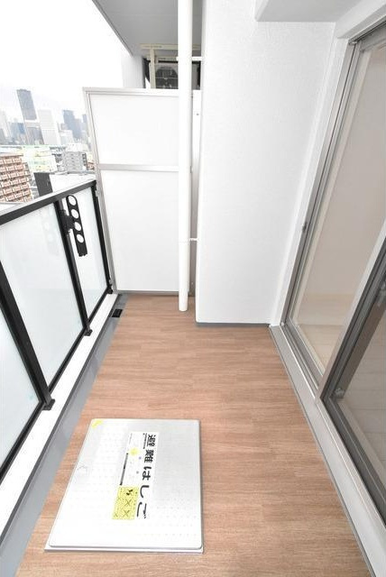大阪市西区川口４丁目の賃貸マンションのバルコニー