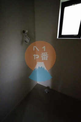 【洗面所】 | ルミエール蛍田B | 洗濯機置き場　※参考写真です