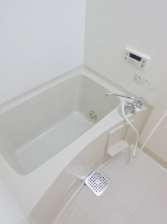 追焚設備でいつでもあったかお風呂。