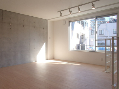 コンクリート打ちっ放しのオシャレな壁♪