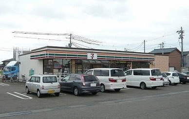 ブリックスⅠの周辺|セブンイレブン燕南７丁目店まで500m