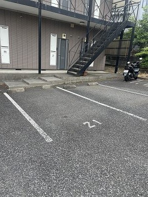 大和田駐車場の外観