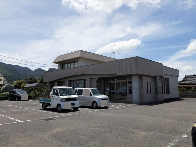 マザーアース・悠の周辺|鹿児島銀行重富支店まで600m
