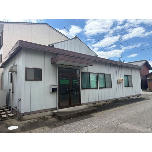 岐阜市島田１丁目の店舗事務所