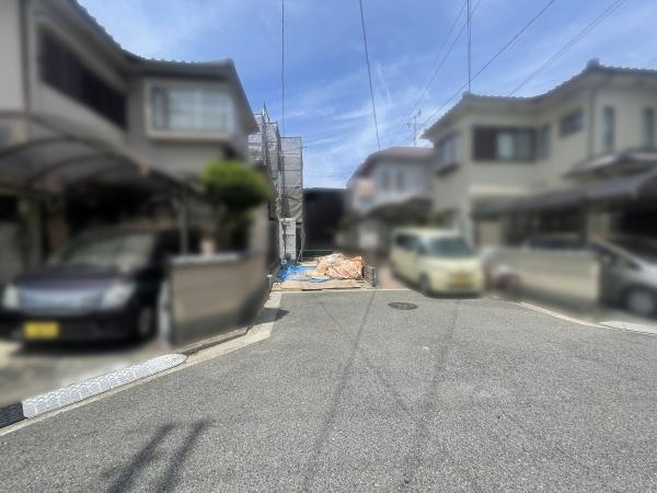 【前面道路含む現地写真】 | 住宅ローンのご相談もお気軽にお問い合わせください！