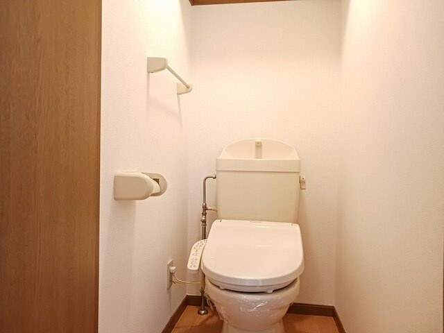 エヴァー・エイムのトイレ|落ち着いたトイレです
