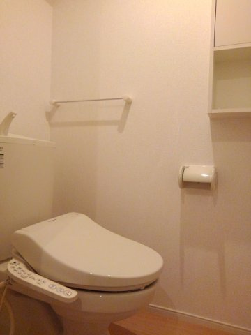 シャンティⅡＡのトイレ|コンパクトで使いやすいトイレです