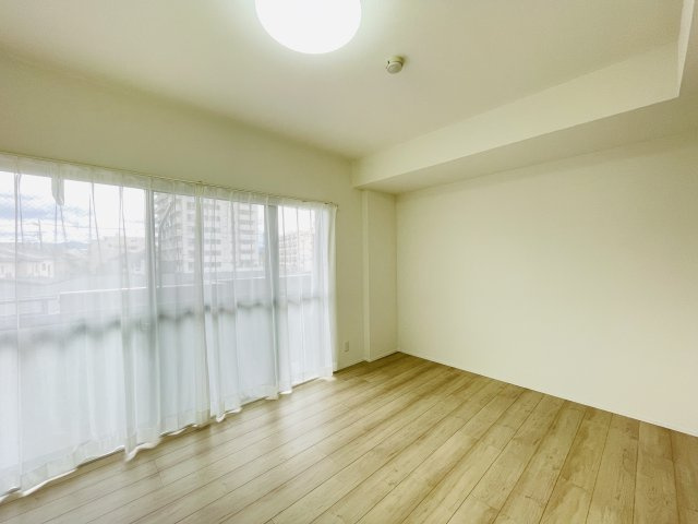 『八王子市マンション』マイキャッスル八王子元横山町【仲介手数料無料】　八王子市元横山町2-4-17の洋室|～仲介手数料無料☆八王子ひなた不動産～マイキャッスル八王子元横山町