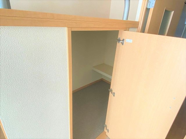 レオパレストルワジエームの内装