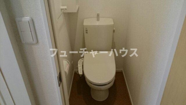 クラウディアのトイレ