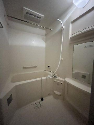 サンフラワーの浴室