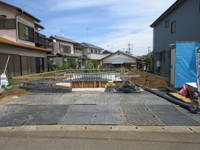 【仲介手数料無料】新築戸建　滑川町月輪934-27（全1棟）の前面道路含む現地写真