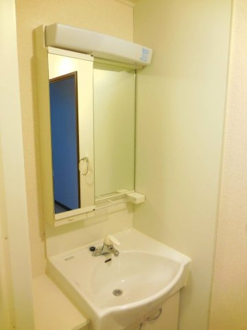【内装】 | レオネクスト蓮 | こちらのお部屋には独立洗面台を完備しております。