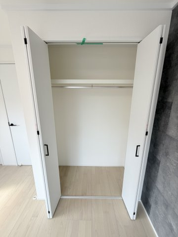 三郷明盛　中古住宅の収納