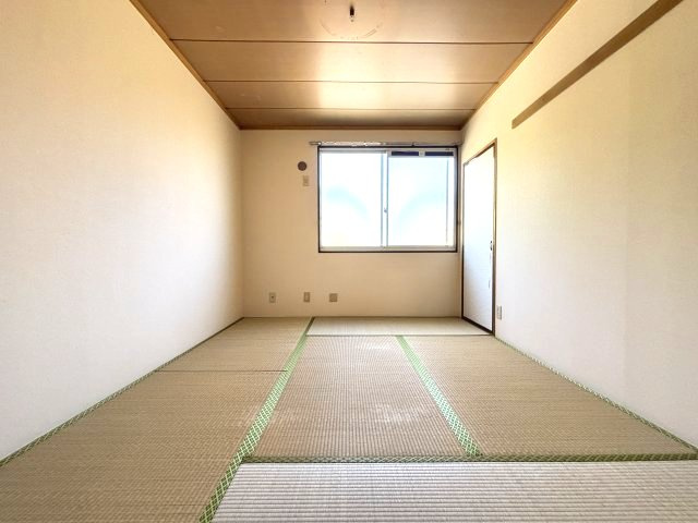 シャトードイワネH号館の和室