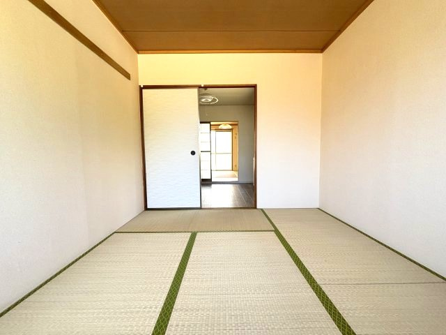 シャトードイワネH号館の和室