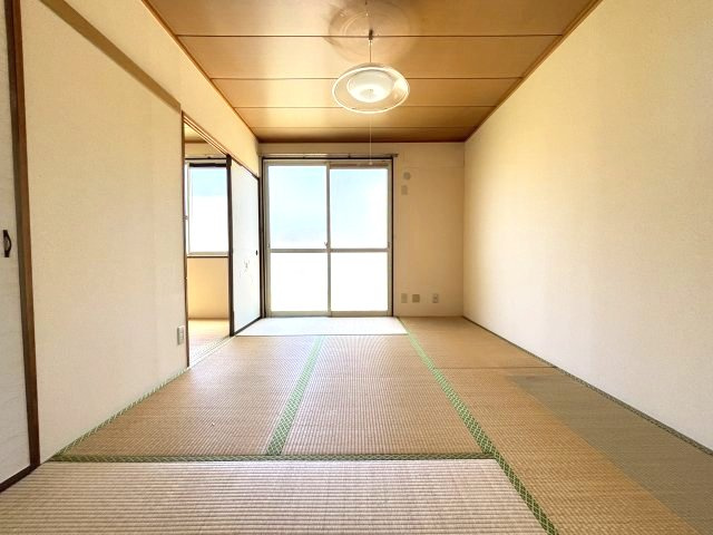 シャトードイワネH号館の和室
