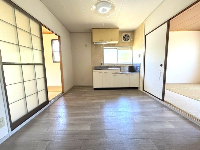 シャトードイワネH号館の居間・リビング
